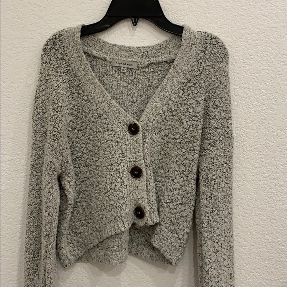 Knitted sweater crop